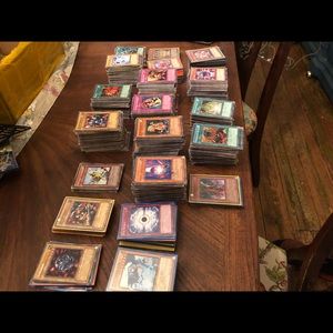 Yu-Gi-Oh cards lot